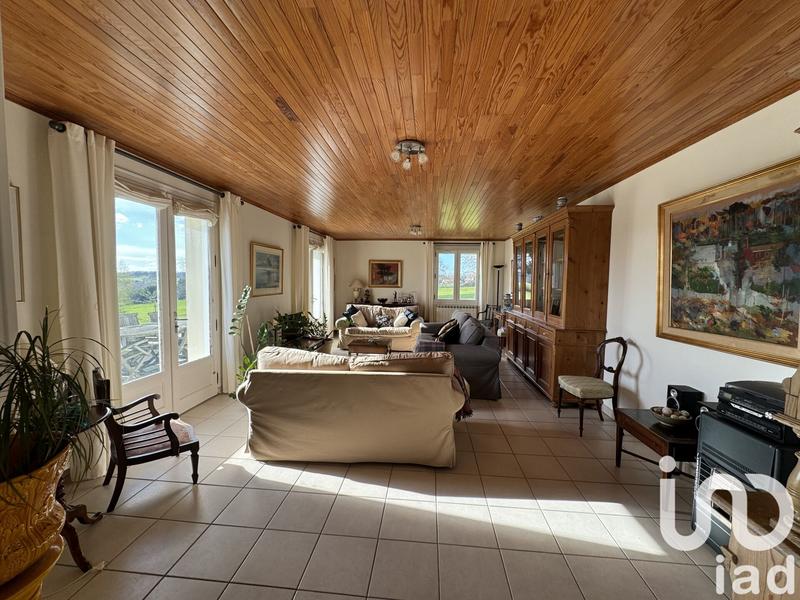 Maison - 193 m² - 6 pièces