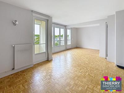 Appartement - 81 m² - 4 pièces