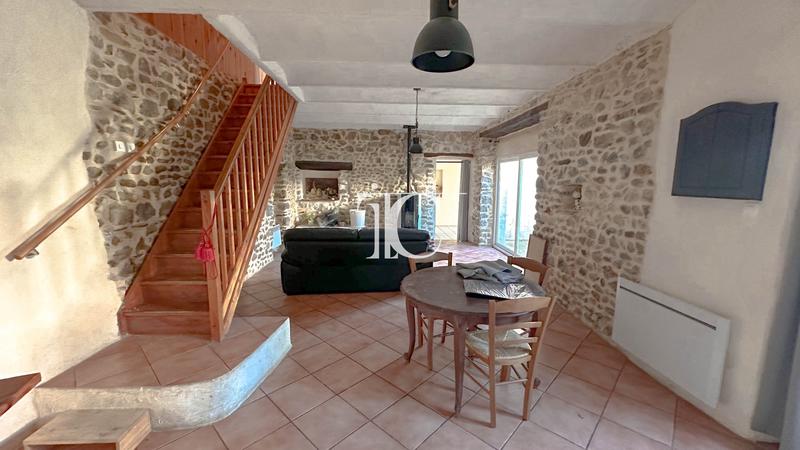 Maison de village - 130 m² - 4 pièces