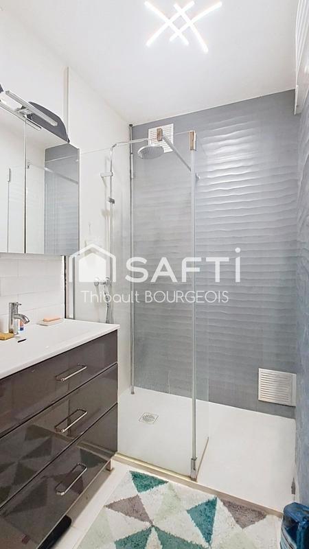 Appartement - 83 m² - 4 pièces