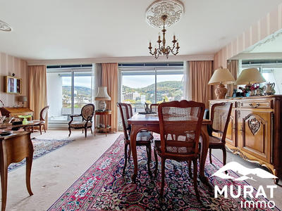 Appartement - 83 m² - 4 pièces