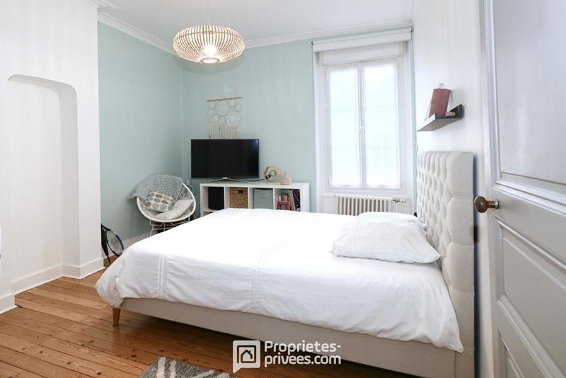 Maison - 179 m² - 8 pièces