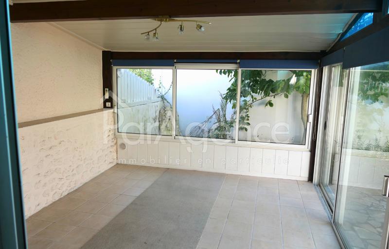 Local commercial - 146 m² - 7 pièces