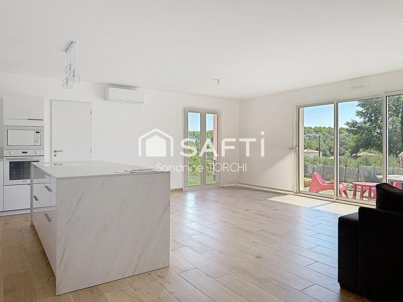 Maison - 95 m² - 4 pièces