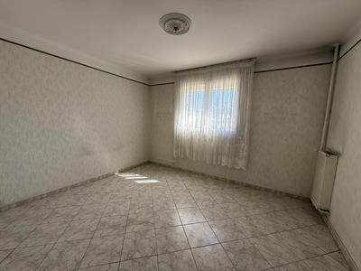 Appartement - 70 m² - 4 pièces