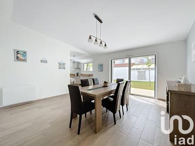 Maison - 102 m² - 5 pièces