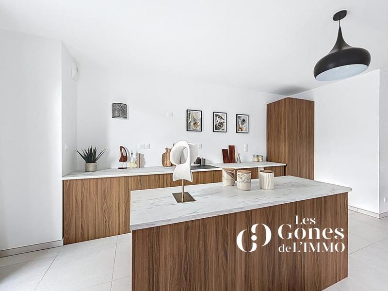 Appartement - 117 m² - 5 pièces