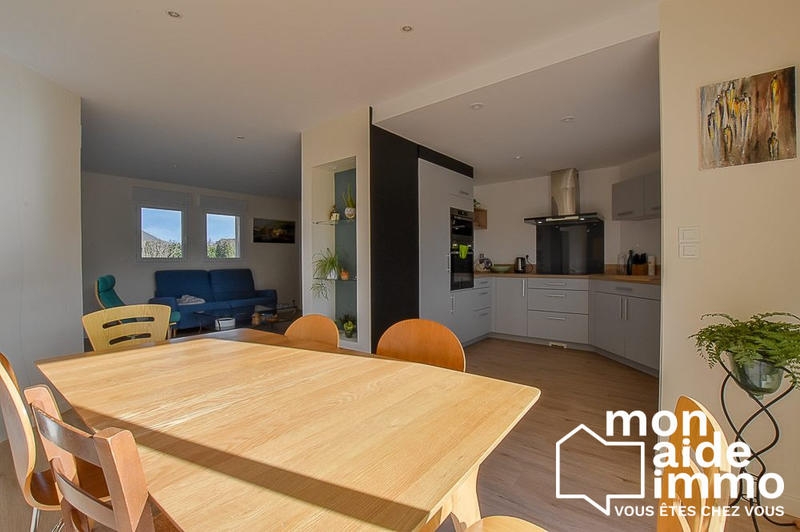 Maison - 134 m² - 5 pièces