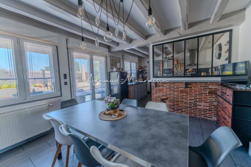 Maison - 103 m² - 5 pièces