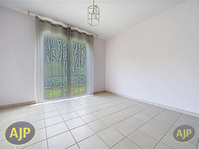 Maison - 136 m² - 6 pièces