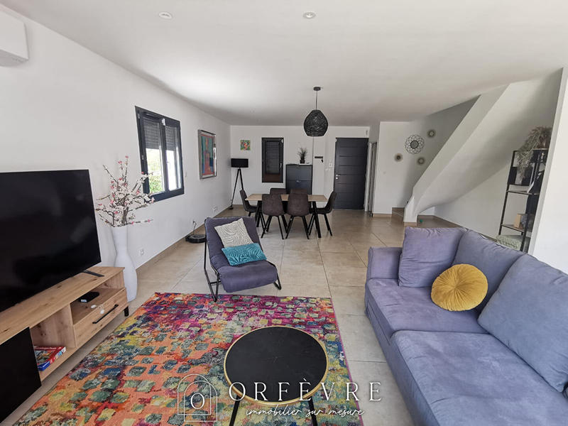 Maison - 108 m² - 4 pièces