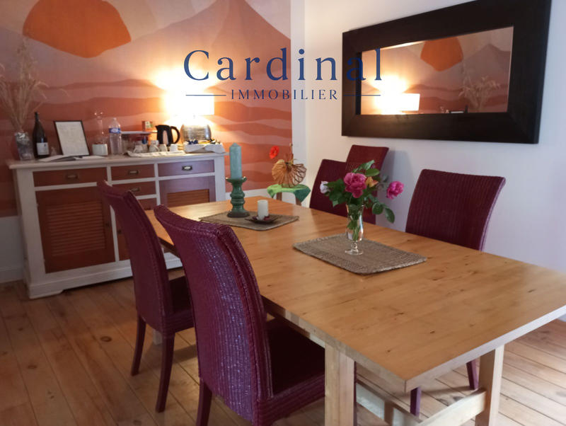 Maison - 150 m² - 8 pièces