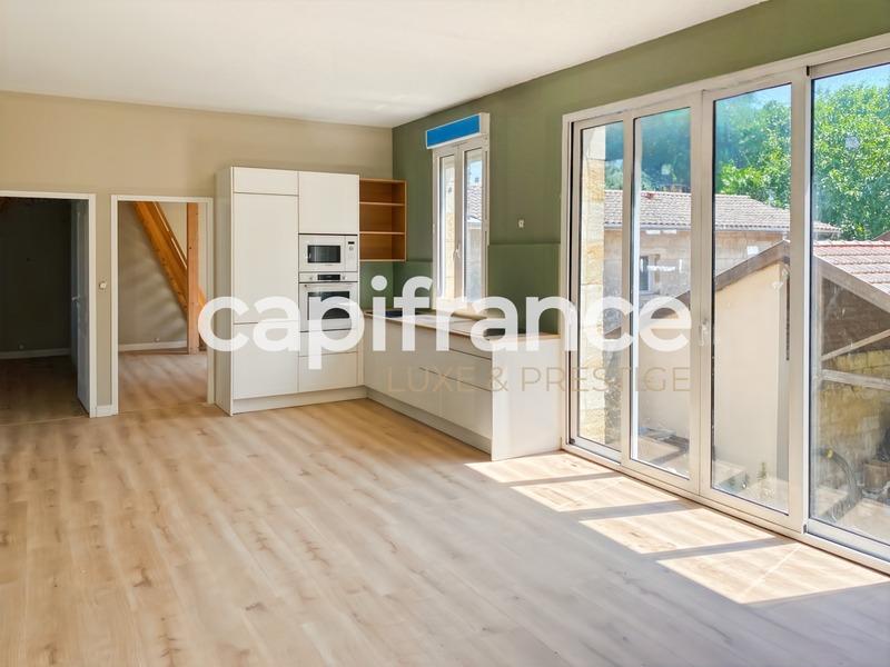 Propriété - 288 m² - 17 pièces