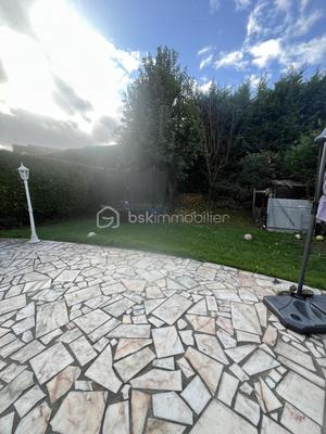 Pavillon - 123 m² - 7 pièces