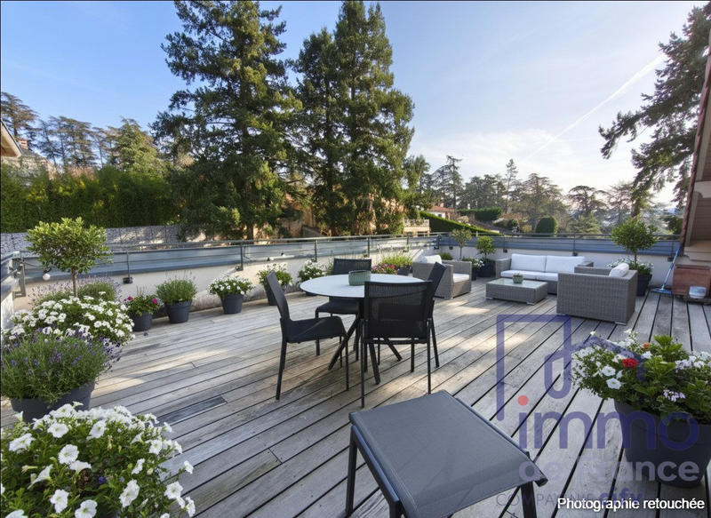 Appartement - 115 m² - 4 pièces