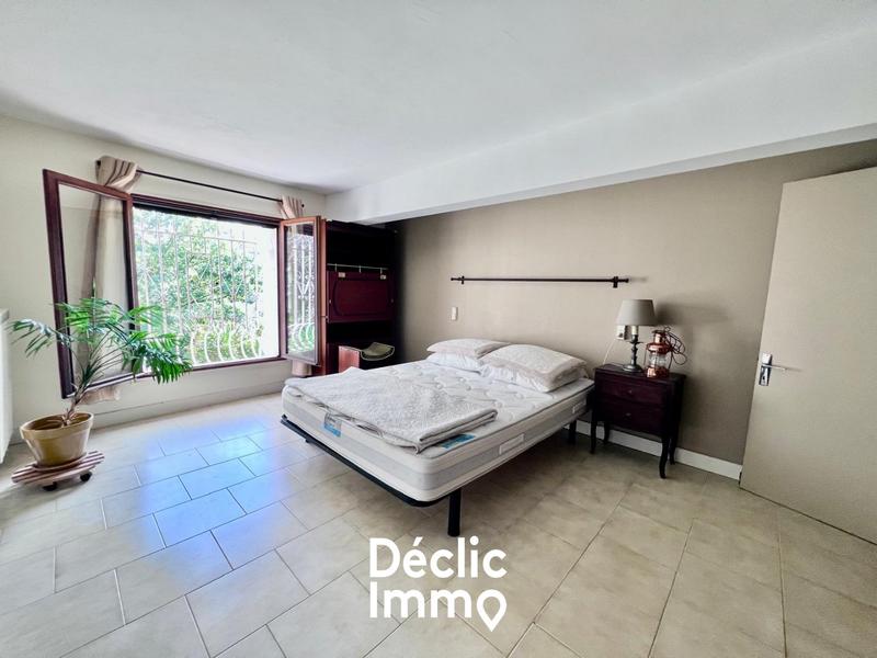 Maison - 211 m² - 6 pièces