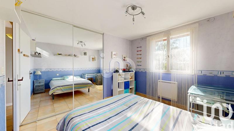 Maison - 182 m² - 6 pièces