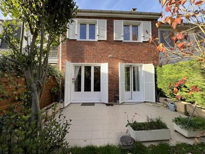 Maison - 114 m² - 6 pièces