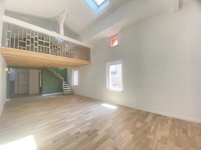 Duplex - 132 m² - 5 pièces