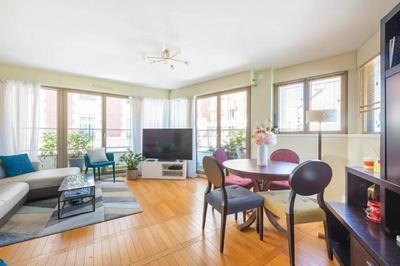 Appartement - 82 m² - 4 pièces