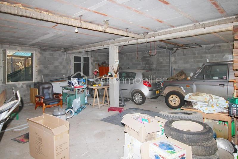 Villa - 100 m² - 6 pièces