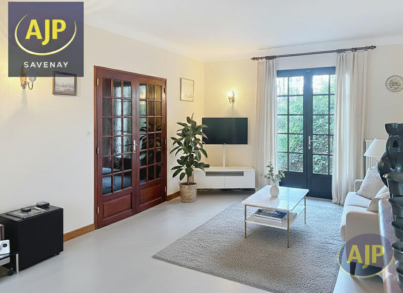 Maison - 143 m² - 6 pièces