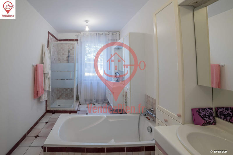 Maison - 130 m² - 5 pièces