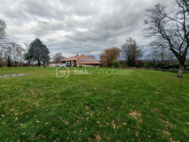 Corps de ferme - 171 m² - 8 pièces