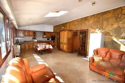 Maison traditionnelle - 167 m² - 6 pièces