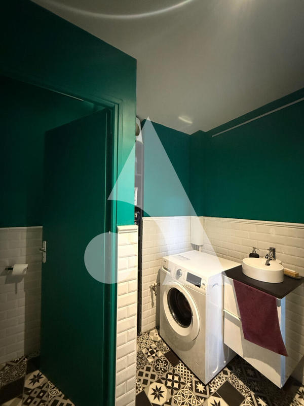 Appartement - 202 m² - 5 pièces