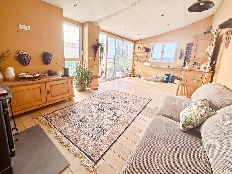 Maison - 105 m² - 5 pièces