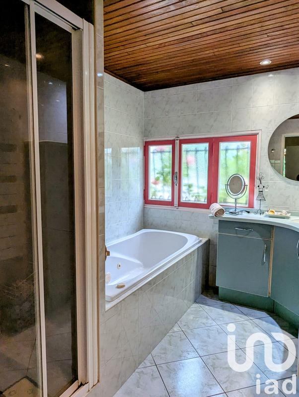 Maison - 141 m² - 5 pièces