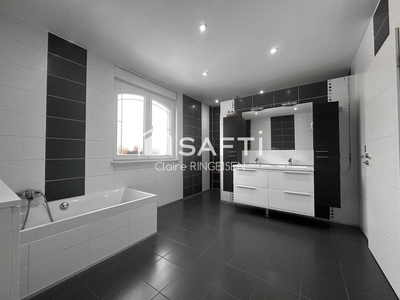 Maison - 170 m² - 6 pièces