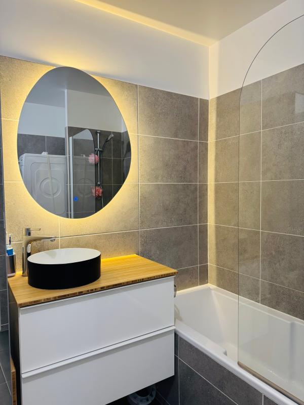 Penthouse - 77 m² - 3 pièces