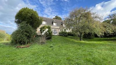 Propriété - 180 m² - 6 pièces