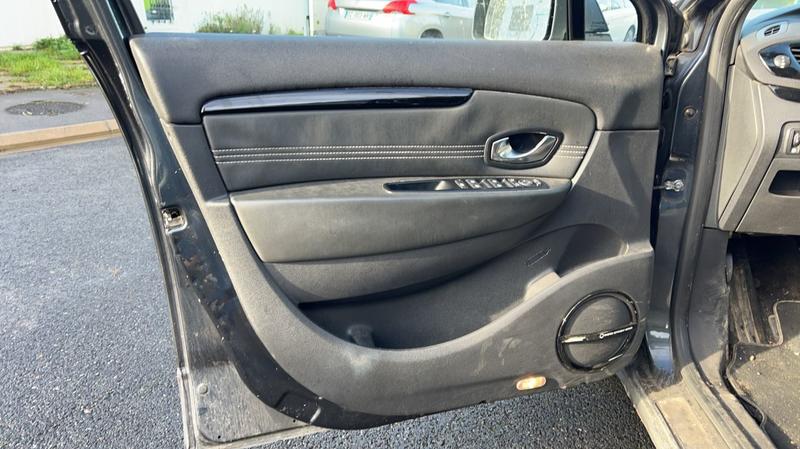 Renault Scénic III 2.0 140 Cvt Jade