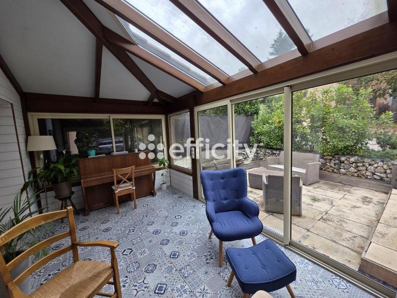 Maison - 155 m² - 6 pièces