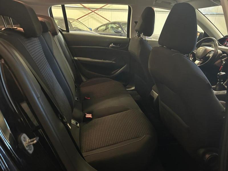 Peugeot 308 1.5 Bluehdi 130 Active