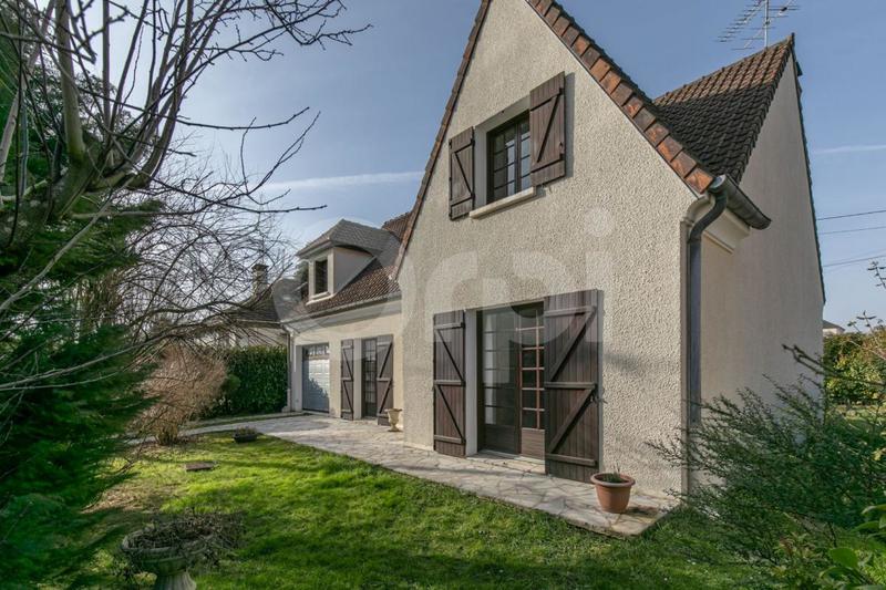 Maison - 128 m² - 5 pièces