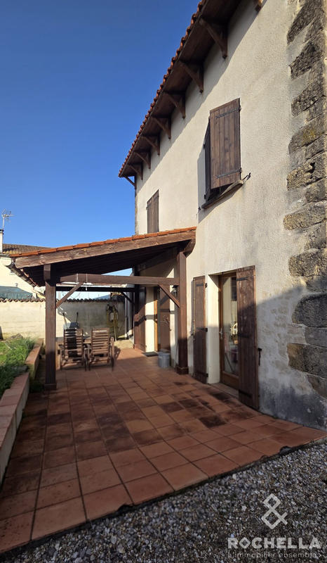 Maison ancienne - 92 m² - 4 pièces