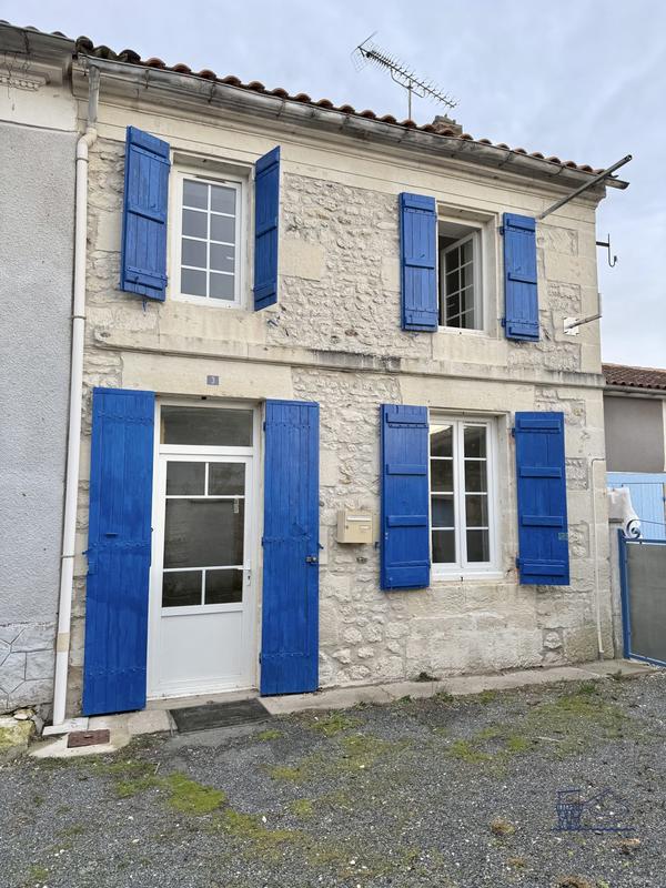 Maison ancienne - 75 m² - 3 pièces