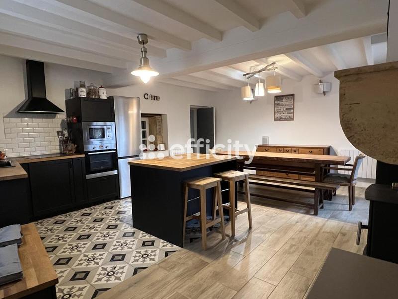 Maison - 143 m² - 6 pièces