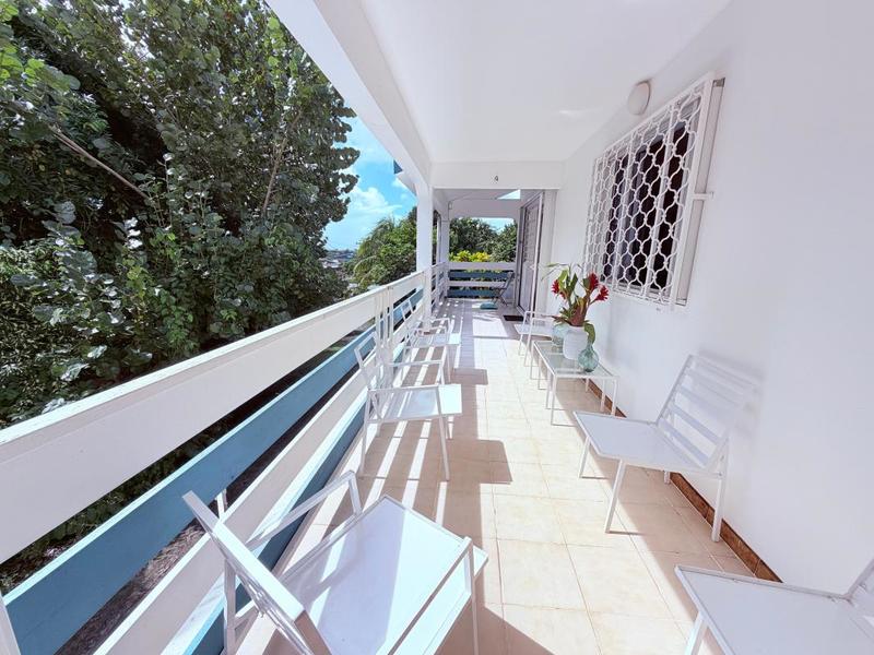 Villa - 208 m² - 6 pièces