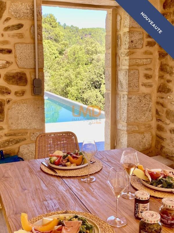 Maison en pierre - 200 m² - 8 pièces