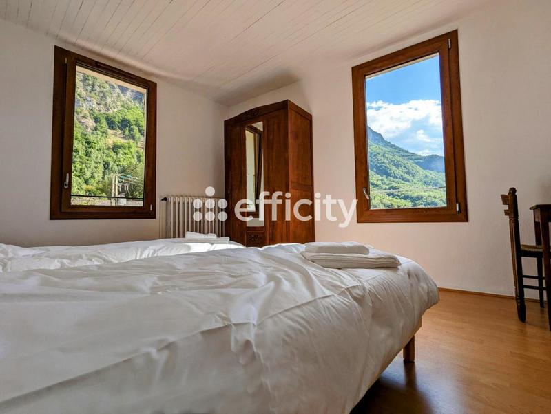 Appartement - 72 m² - 4 pièces