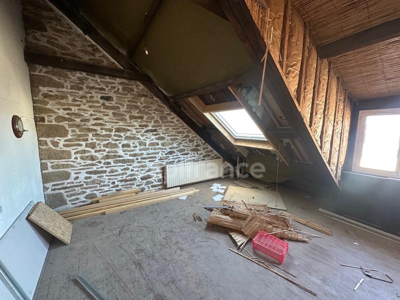 Maison - 115 m² - 6 pièces