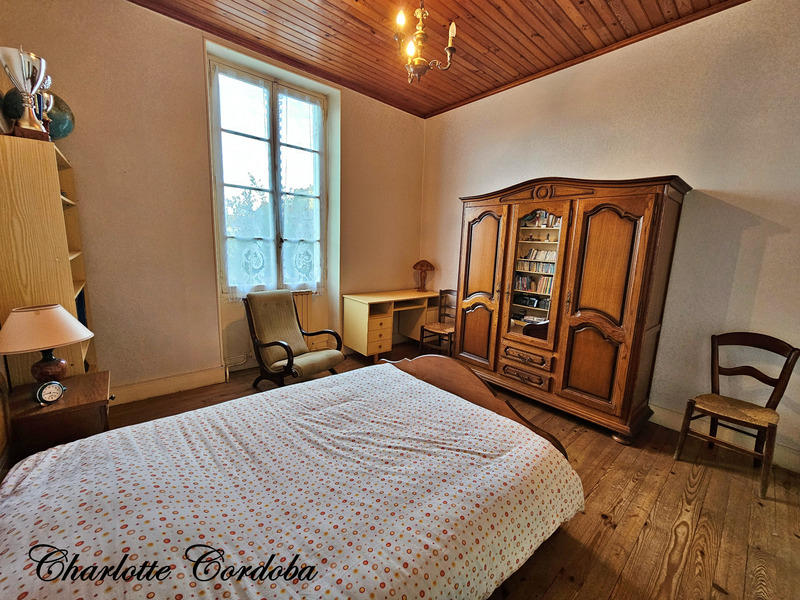 Maison - 157 m² - 6 pièces