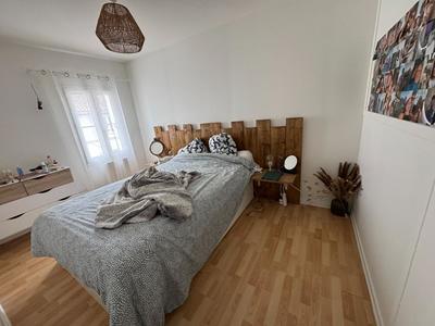 Immeuble - 102 m² - 7 pièces