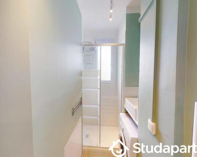 Chambre - 55 m² - 1 pièce