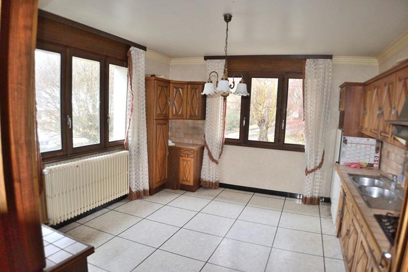 Maison - 209 m² - 10 pièces
